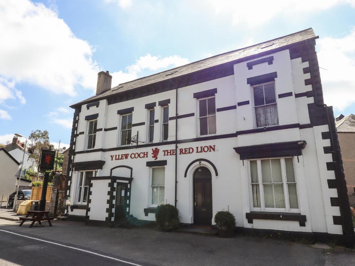 Declaration Suite Rhyl Exterior photo