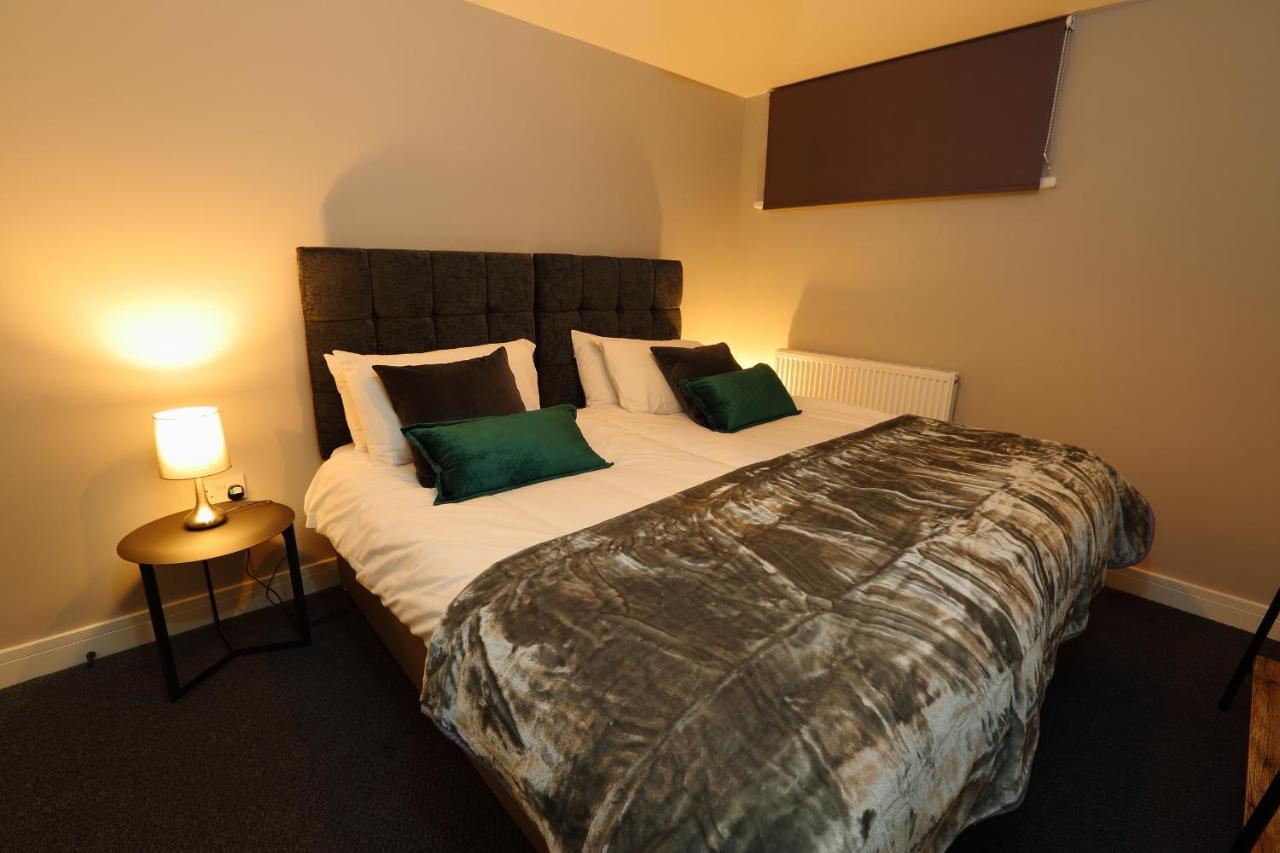 Declaration Suite Rhyl Exterior photo